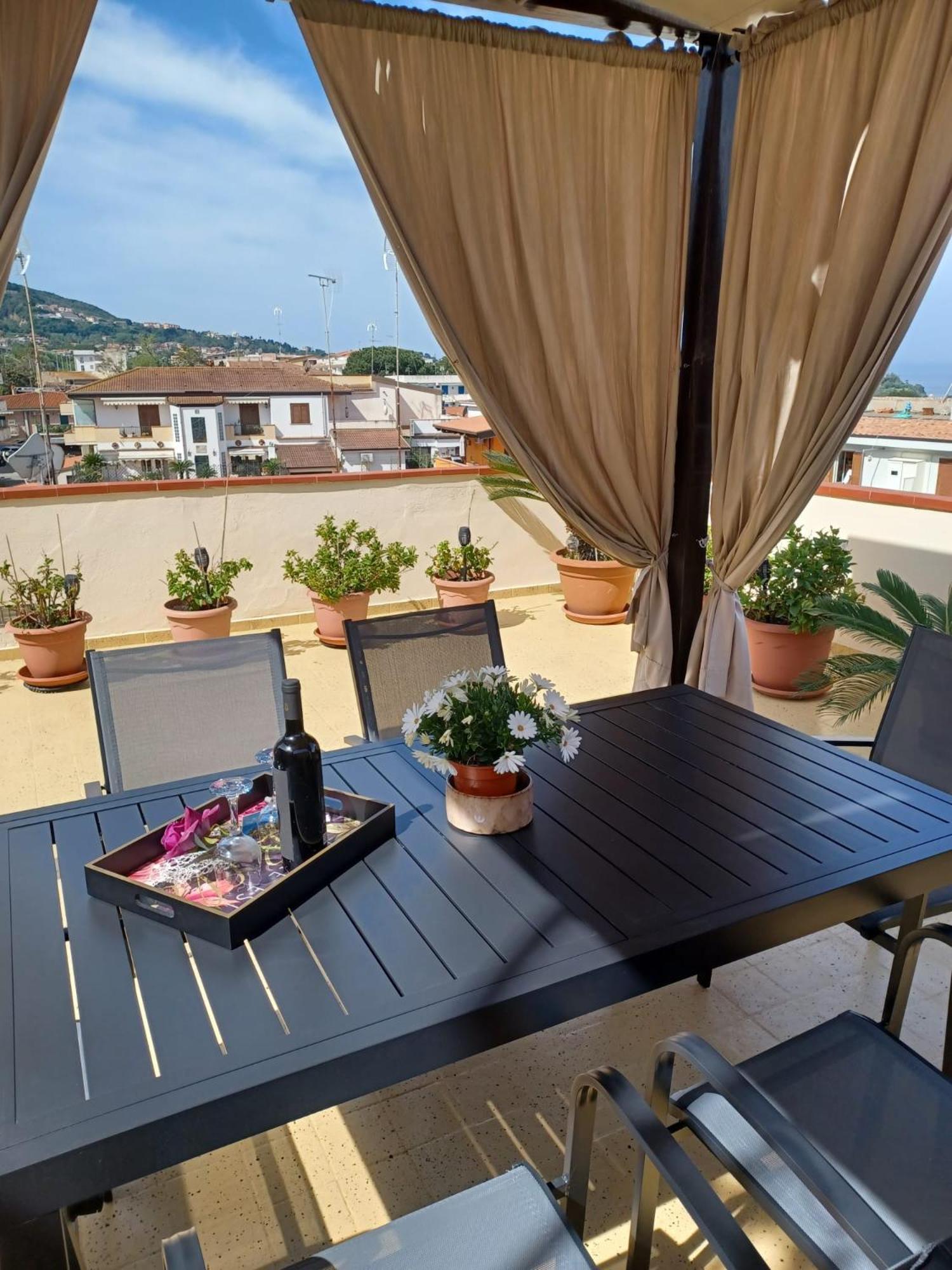 Terrazza Sabine Accomodation Tropea Exterior photo